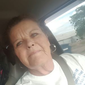 Meet your Posher, Vickie